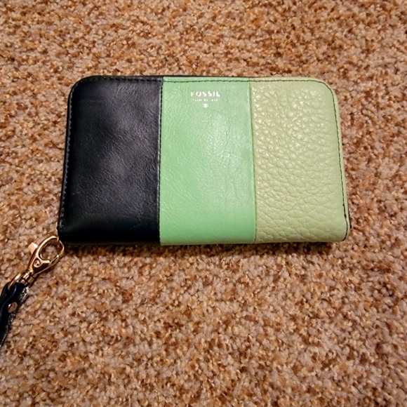 Fossil Wallet Wristlet Clutch Colorblock Leather - Picture 1 of 3